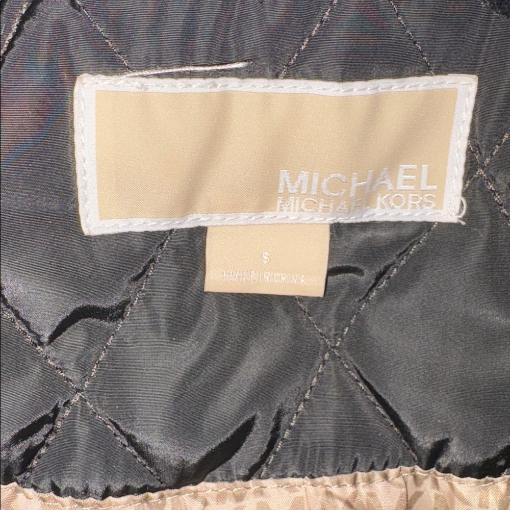 MICHAEL KORS Women's Sherpa Collar Diamond Quilted Jacket Black Size Small - Picture 9 of 9